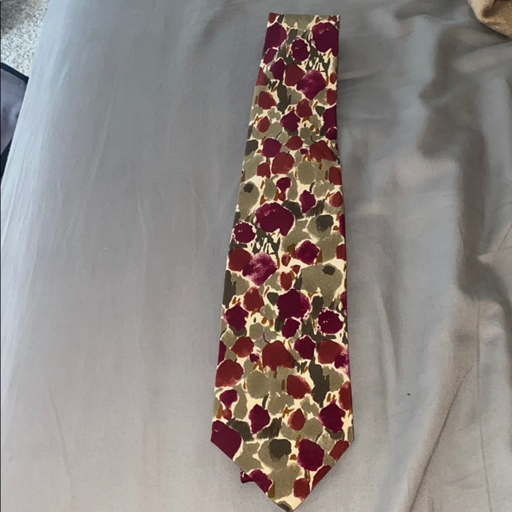 Tie